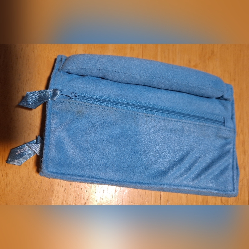 Vintage Belle Hop makeup bag